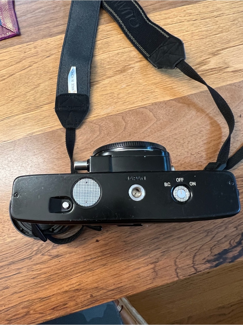 Minolta SR-T 102 35mm Film Camera - Black with 35mm lens - Picture 6 of 8